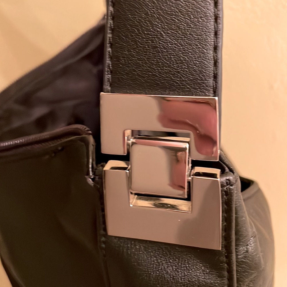 GIANI BERNINI PURSE - Picture 10 of 10